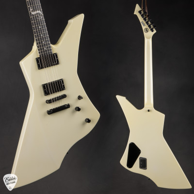 2011 ESP James Hetfield Signature Snakebyte Snow White