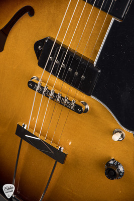 Gibson ES 330 Tobacco Burst Electric Guitar
