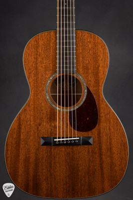 Collings 001 MH Acoustic Guitar with Honduran Mahogany