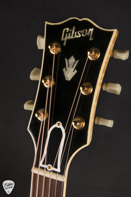 1997 Gibson Limited Edition Elvis Presley SJ 200 Antique Natural  114 of 250 Acoustic Guitar