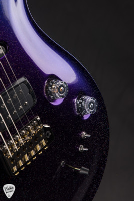 PRS Eddies Guitars Wood Library Modern Eagle V Sprayers Choice Violet Pearl Metalic Holoflake Electric Guitar