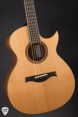 Mario Beauregard Antoine Dufour Signature OM Acoustic Guitar with Western Red Cedar and Indian Rosewood