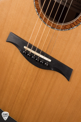Mario Beauregard Antoine Dufour Signature OM Acoustic Guitar with Western Red Cedar and Indian Rosewood