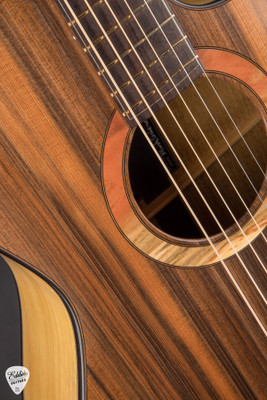 2022 Gaiero OMC 12 Acoustic Guitar with Sinker Redwood and Black Locust