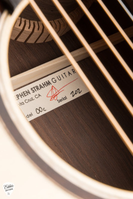 Stephen Strahm OOc Acoustic Guitar with Italian Spruce and Brazilian Rosewood