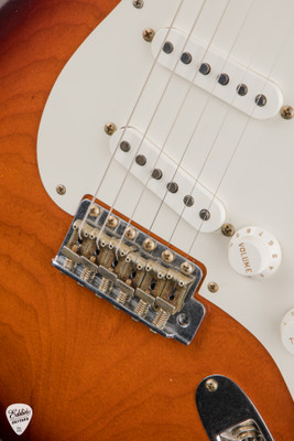 Fender Custom Shop Limited Edition 50s Dualmag Stratocaster Relic Violin Burst Summer Showcase Event Instrument Electric Guitar