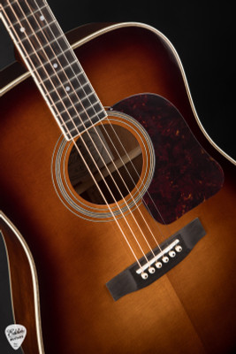 Gallagher Doc Watson Acoustic Guitar with Sitka Spruce and Mahogany in Sunburst