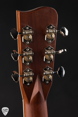 Gallagher Doc Watson Acoustic Guitar with Sitka Spruce and Mahogany in Sunburst