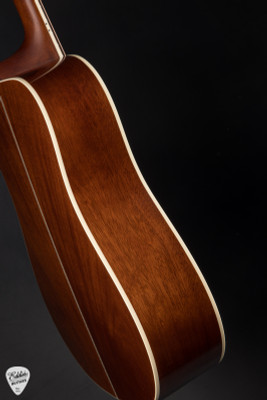 Gallagher Doc Watson Acoustic Guitar with Sitka Spruce and Mahogany in Sunburst