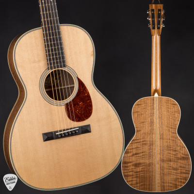 Collings 002H Acoustic Guitar with Old Growth Sitka Spruce and Figured Walnut
