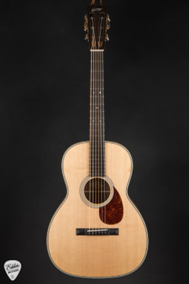 Collings 002H Acoustic Guitar with Old Growth Sitka Spruce and Figured Walnut