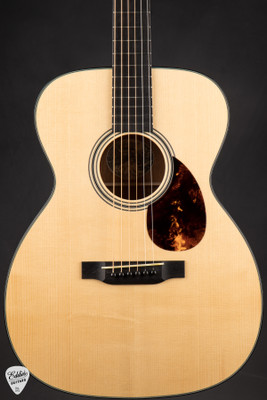 Collings OM1A Hill Country Adirondack Spruce and Honduran Mahogany Acoustic Guitar