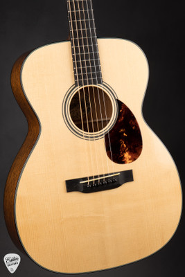 Collings OM1A Hill Country Adirondack Spruce and Honduran Mahogany Acoustic Guitar