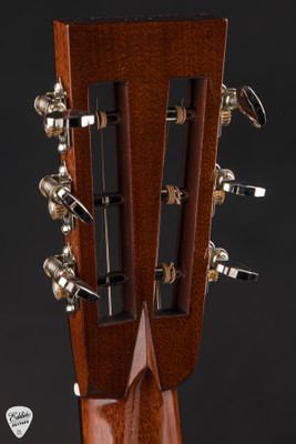 Collings 001-T - Old Growth Sitka Spruce & Mahogany