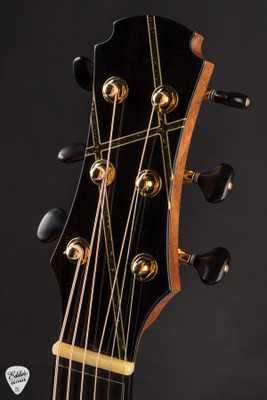 Hozen Gold Label Deep OM Acoustic Guitar with Golden Adirondack Spruce and Honduran Mahogany