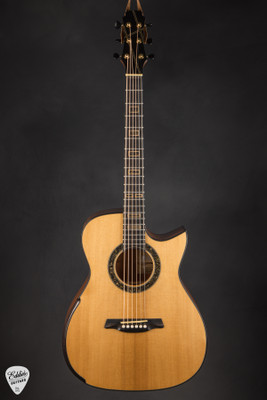 Hozen Gold Label Deep OM Acoustic Guitar with Golden Adirondack Spruce and Honduran Mahogany