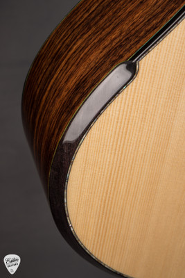 Hozen Blue Label MJ Acoustic Guitar with Swiss Moon Spruce and Indian Rosewood
