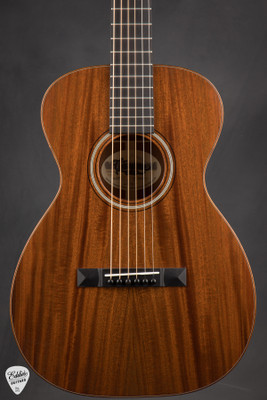 Preston Thompson 0 14 Fret Acoustic Guitar with Sinker Mahogany