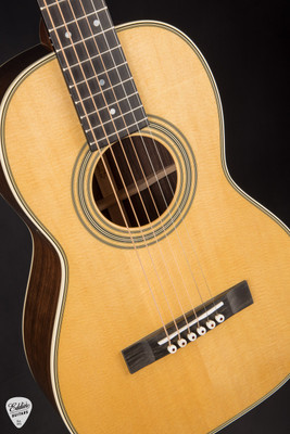 Martin 528 Terz Acoustic Guitar