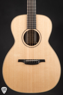 McNally S32 Acoustic Guitar with Sitka Spruce and Indian Rosewood