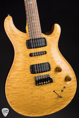 Paul Reed Smith Eddie’s Guitars Wood Library Modern Eagle V Brazilian Electric Guitar in Honey Satin