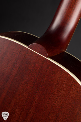Gibson J 45 Century 12 Fret Sitka Spruce Mahogany Vintage Sunburst Acoustic Guitar