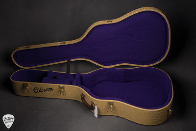 Open Hardshell Case for Gibson J 45 Century 12 Fret Sitka Spruce Mahogany Vintage Sunburst Acoustic Guitar