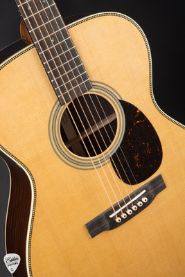 Martin OM 28 Spruce and Indian Rosewood Acoustic Guitar