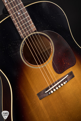 Gibson 1942 Banner J 45 Light Aged Vintage Sunburst Acoustic Guitar
