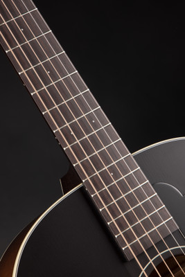 Iris DF Sunburst Acoustic Guitar with Adirondack Spruce and Mahogany