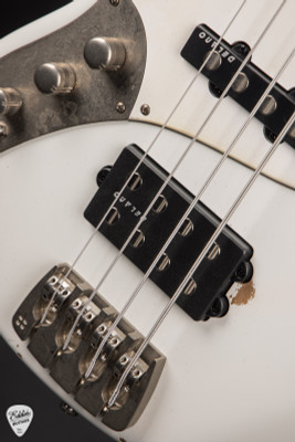 Sandberg California TM4 Left Handed Virgin White Hardcore Aged Finish Electric Bass