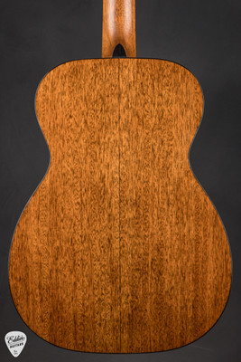 Martin 00 18 Joe Bonamassa Spruce and Mahogany Acoustic Guitar