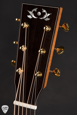 Circle Strings Small Jumbo Acoustic Guitar with Old Growth Sitka Spruce and Quilted Tochi
