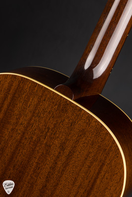 Fairbanks F 35 Standard Acoustic Guitar with Sitka Spruce and Mahogany