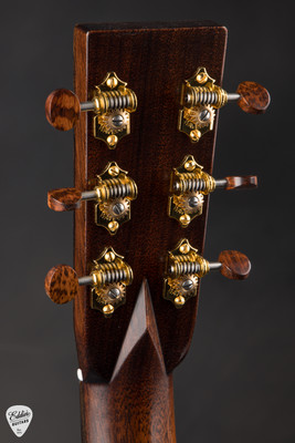 Bourgeois OMC Acoustic Guitar with Bearclaw Italian Spruce and Cocobolo
