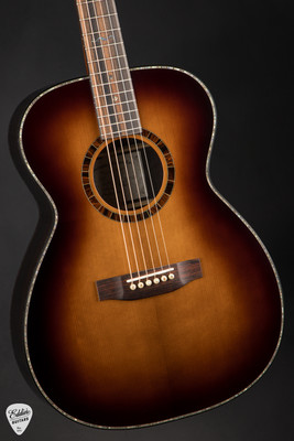 Gallagher Provenir Grand Auditorium Acoustic Guitar with Adirondack Spruce and Brazilian Rosewood in Sunburst