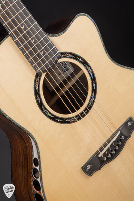 Kevin Ryan Paradiso Grand Concert Acoustic Guitar with Engelmann Spruce and Malaysian Blackwood