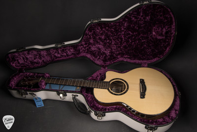 Case for Kevin Ryan Paradiso Grand Concert Acoustic Guitar with Engelmann Spruce and Malaysian Blackwood
