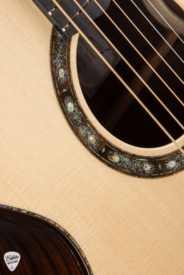 Laurie Williams Tui Acoustic Guitar with Swiss Spruce and Madagascar Rosewood