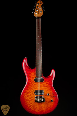 2023 - Ernie Ball Music Man Luke 3 HH Maple Top - Cherry Burst Quilt