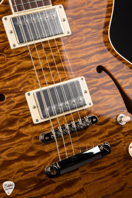 Collings I 35 Deluxe Caramel Electric Guitar