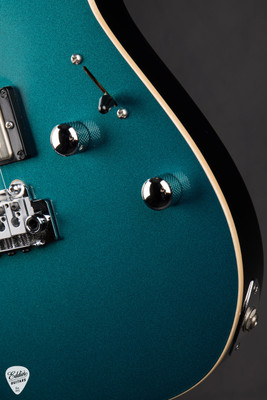 Suhr Pete Thorn Signature Standard - Ocean Turquoise Metallic