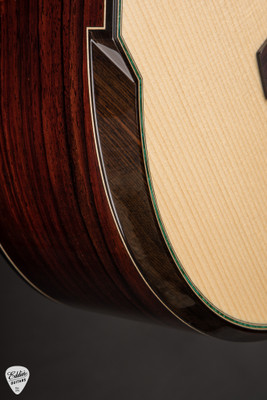 Tyler Robbins R2 Acoustic Guitar with Carpathian Spruce and Bois de Rose