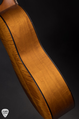Iris MS00 Acoustic Guitar with European Spruce and Flamed Maple