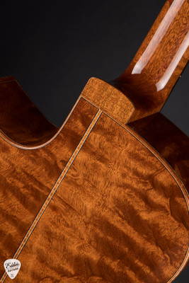 Raymond Kraut Modified Dreadnought Acoustic Guitar with Swiss Moon Spruce and The Tree Mahogany