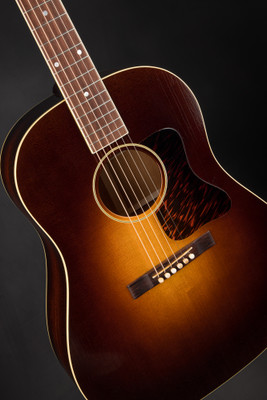 Fairbanks F35 1934 Jumbo Acoustic Guitar with Sitka Spruce and Honduran Mahogany
