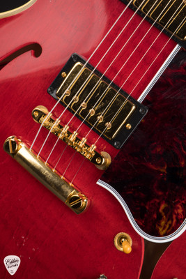 Gibson Custom Shop Limited Edition 1960 ES 355 Reissue with Figured Maple Light Aged Sixties Cherry Electric Guitar