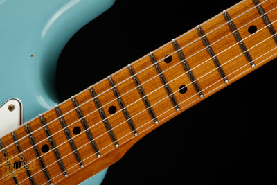 2023 - Fender Custom Shop Eddie's Guitars Exclusive Dealer Select Roasted 1963 Stratocaster Journeyman - Cashmere Blue