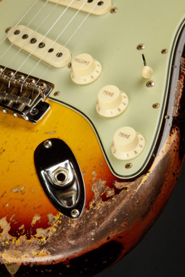 Fender Custom Shop Limited Edition 1959 Stratocaster Super Heavy Relic - Super Faded Aged Chocolate 3-Color Sunburst