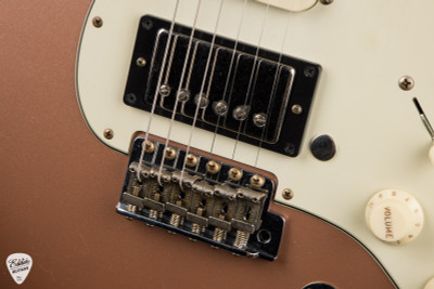 Fender Custom Shop 1959 Stratocaster HSS relic electric guitar in shell pink metallic